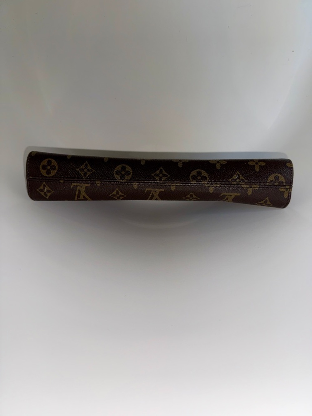 Brown Structured Clutch Cutout Top Handle Patterned Finish - Picture 5 of 7
